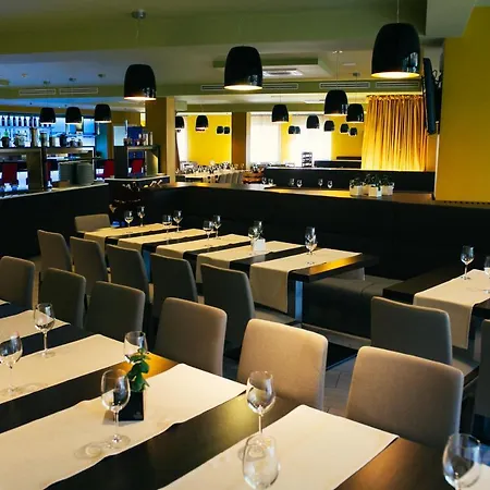Pushcha Congress 3* Kiev