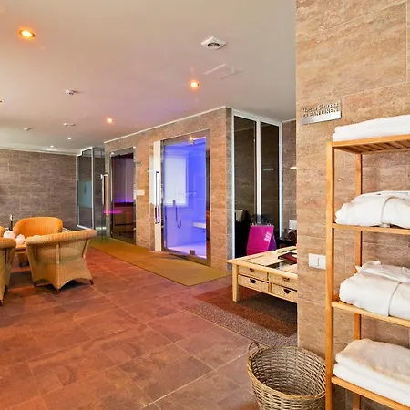 Hotel Pushcha Congress